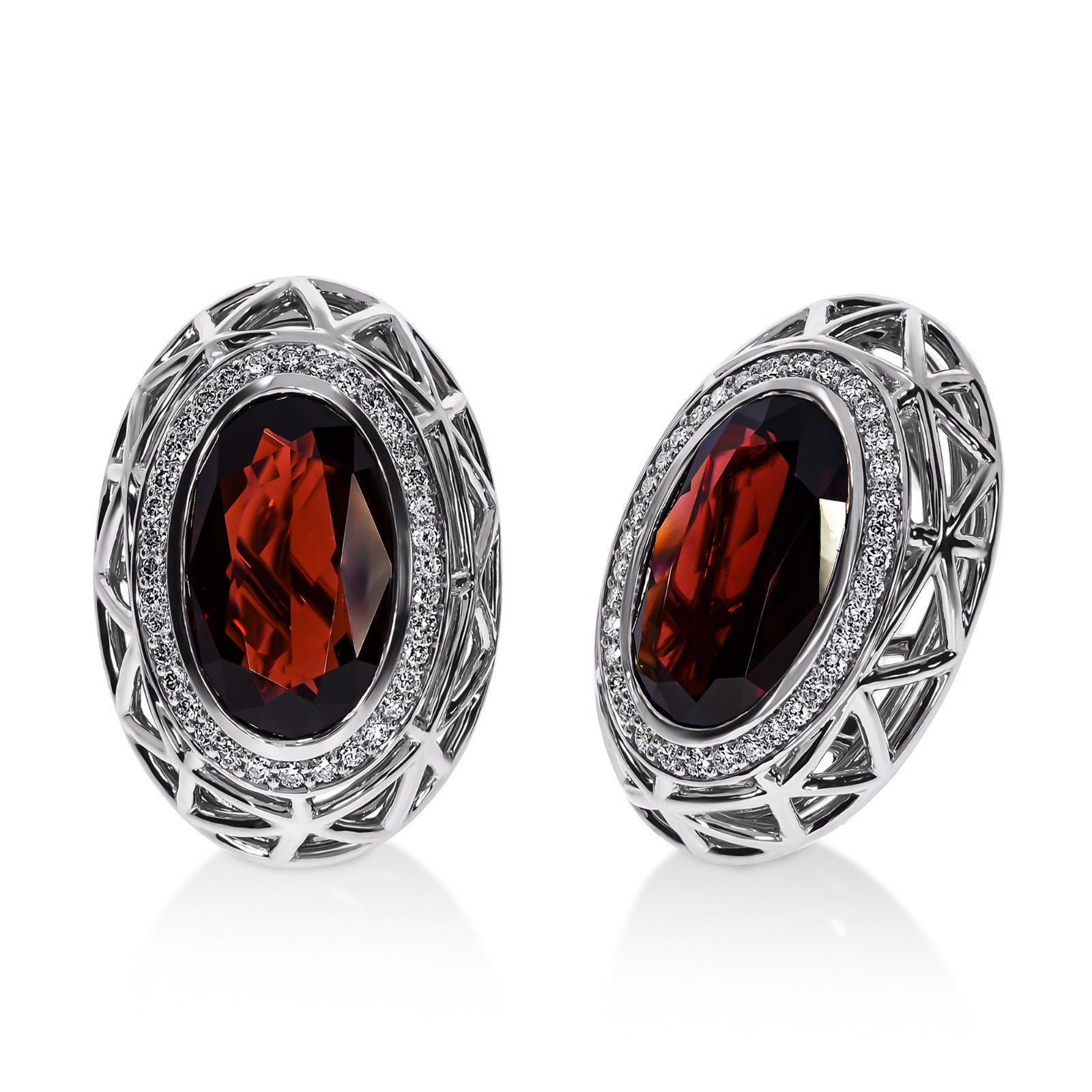 THE NEST HALO EARRINGS IN 18KYG